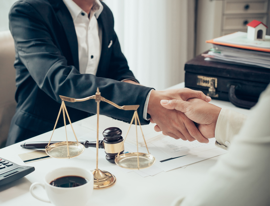 What Are The Responsibilities Of A Corporate Lawyer?